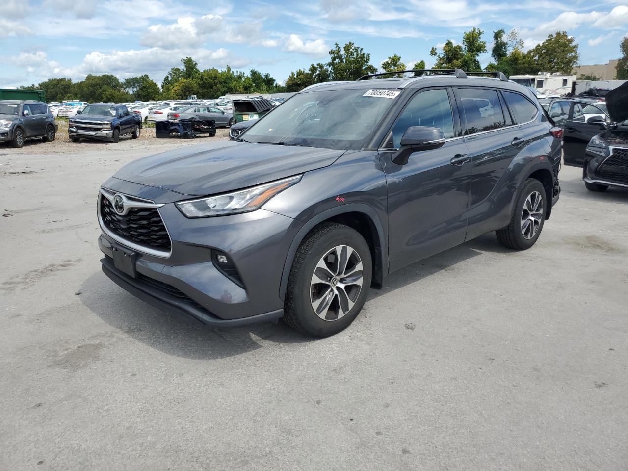 TOYOTA HIGHLANDER 2020