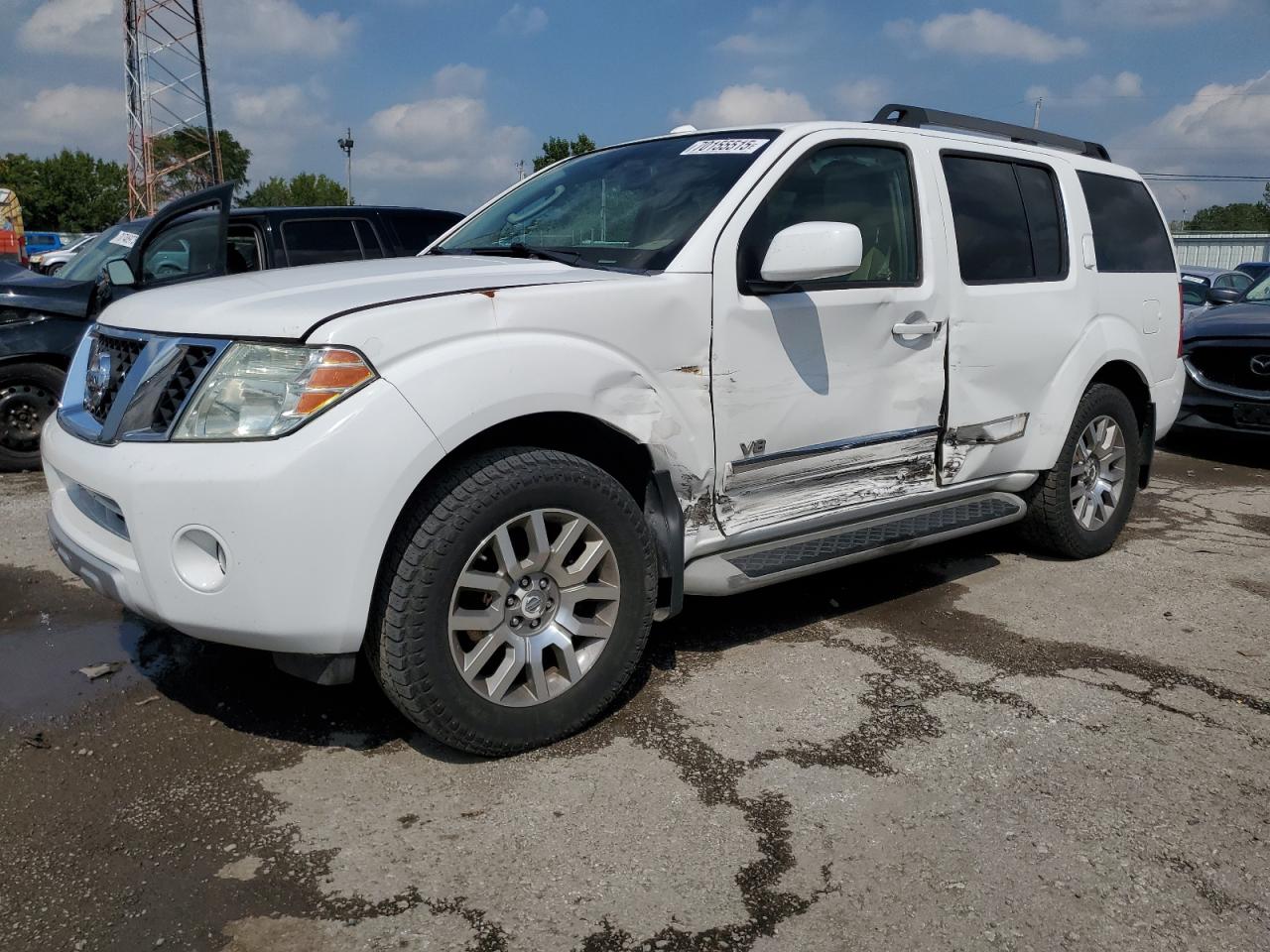 NISSAN PATHFINDER 2011