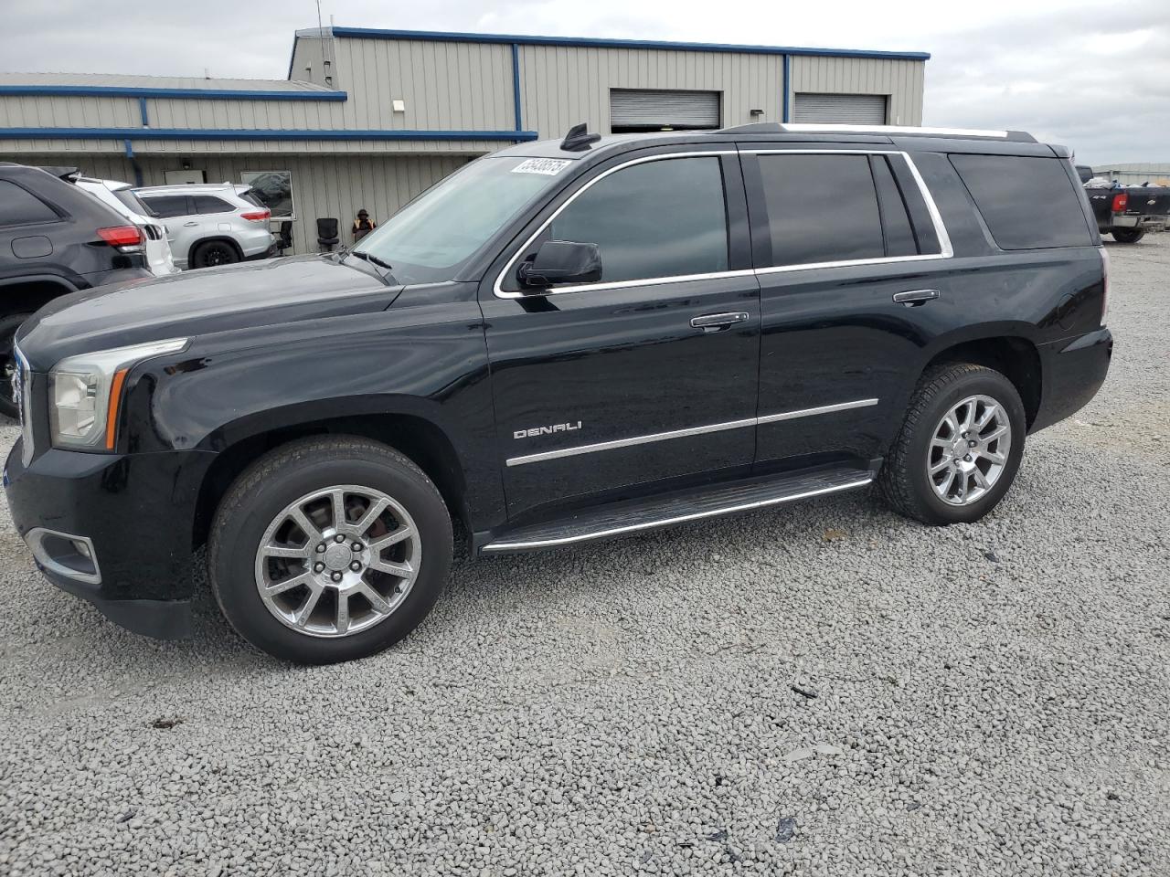 GMC YUKON DENALI 2017