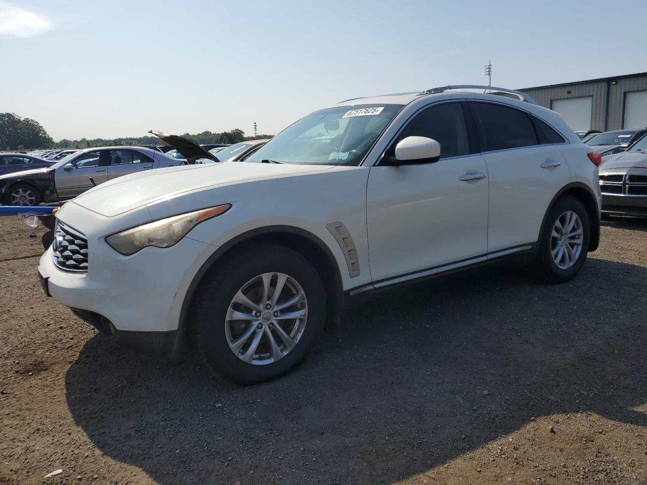 INFINITI FX35 2010