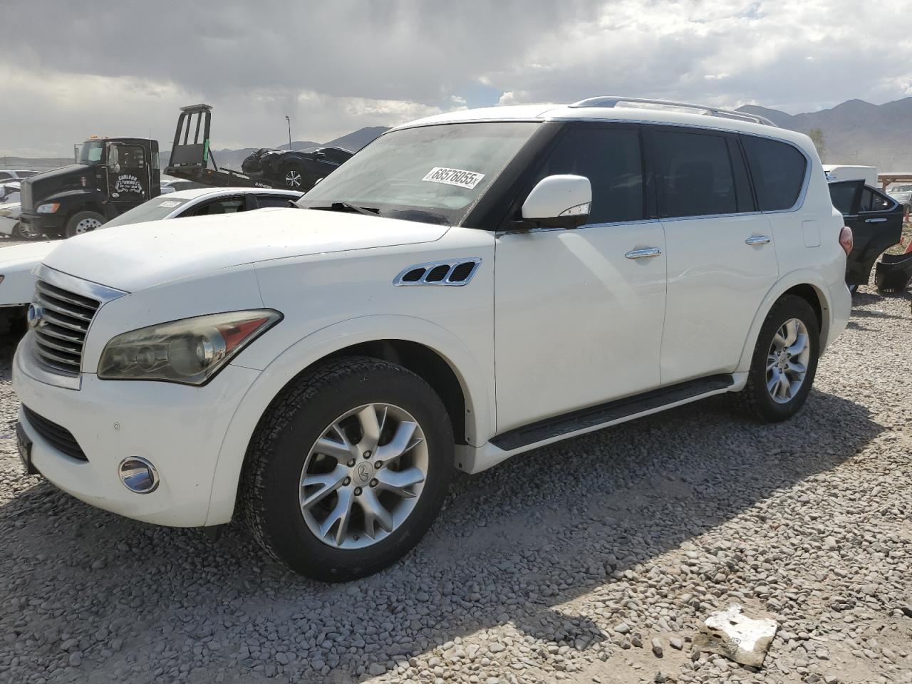 INFINITI QX56 2011