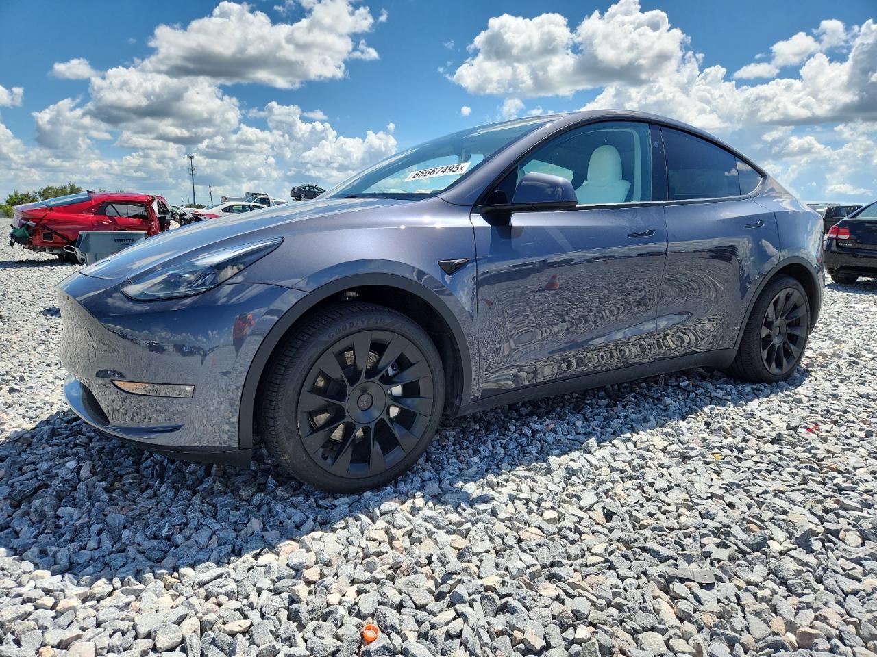 TESLA MODEL Y 2023