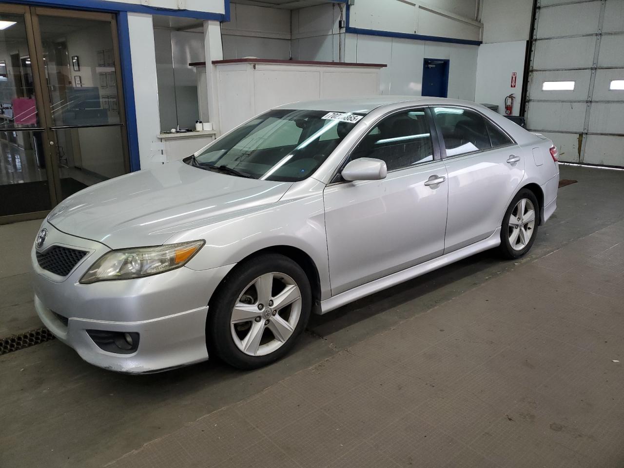 TOYOTA CAMRY BASE 2010