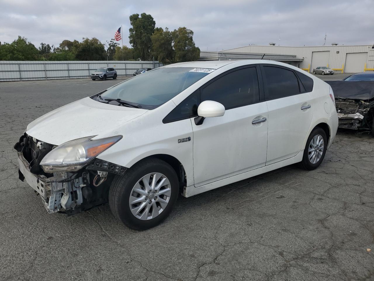 TOYOTA PRIUS PLUG-IN 2012