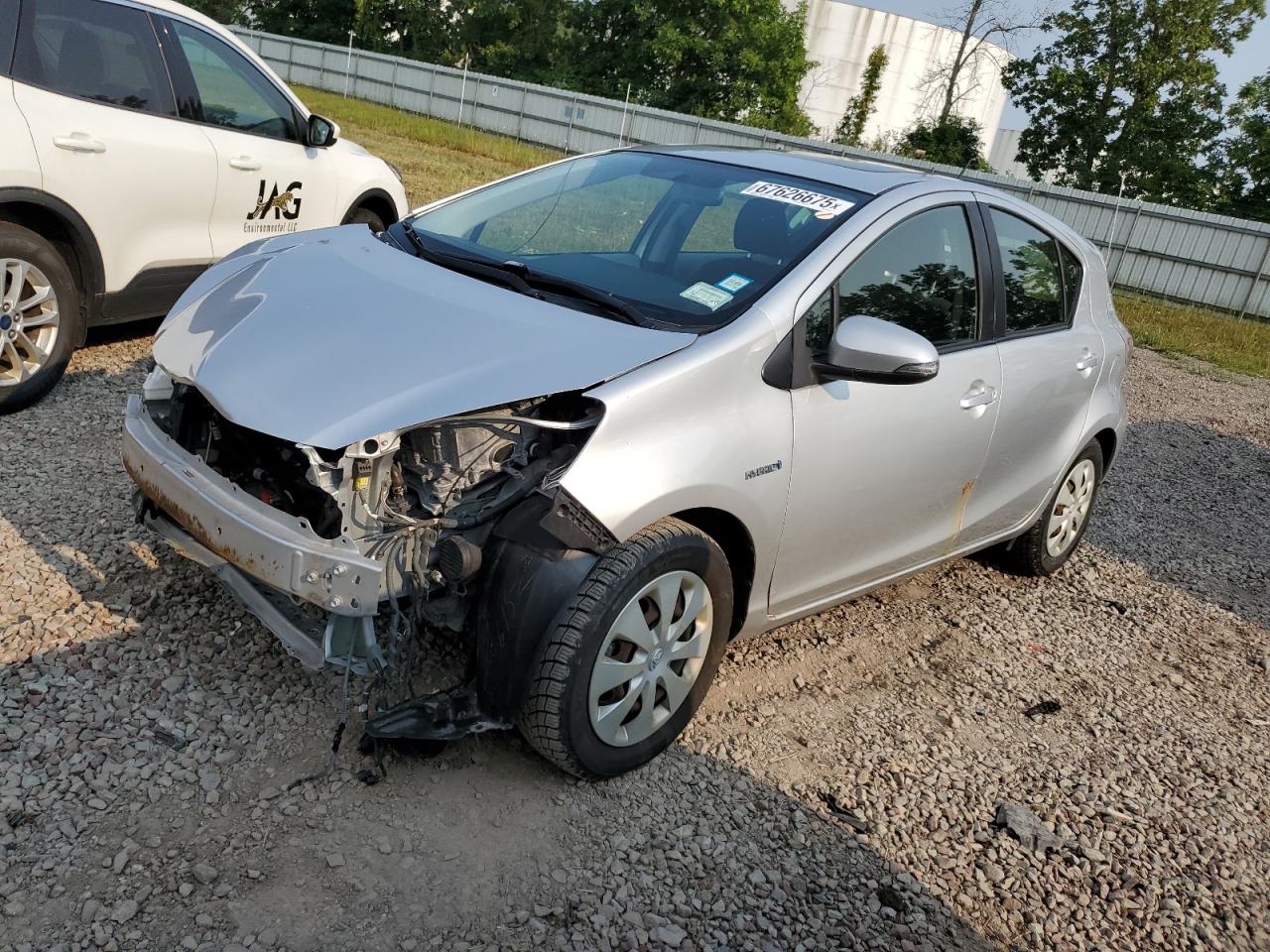 TOYOTA PRIUS C 2012