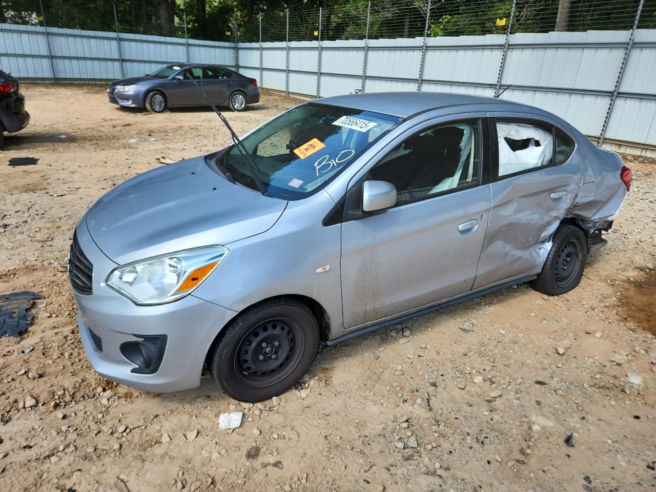 MITSUBISHI MIRAGE G4 2019