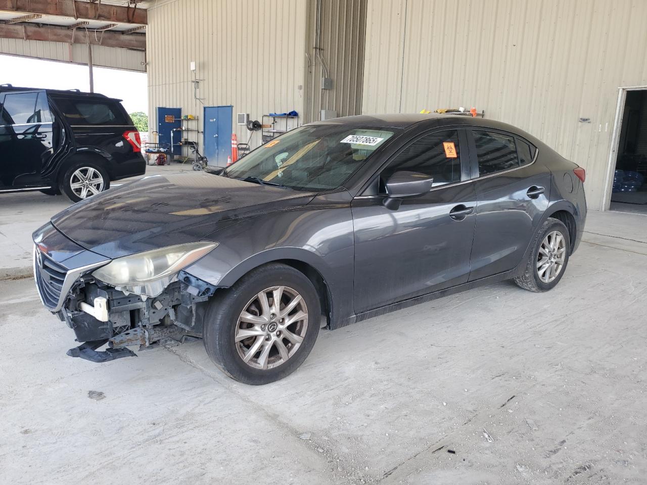 MAZDA 3 2016