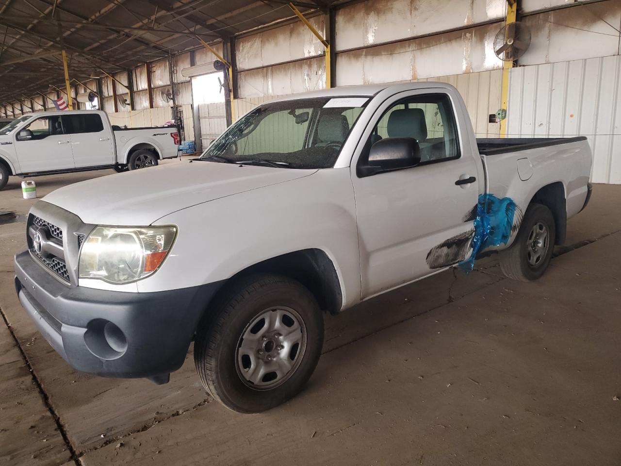 TOYOTA TACOMA 2011