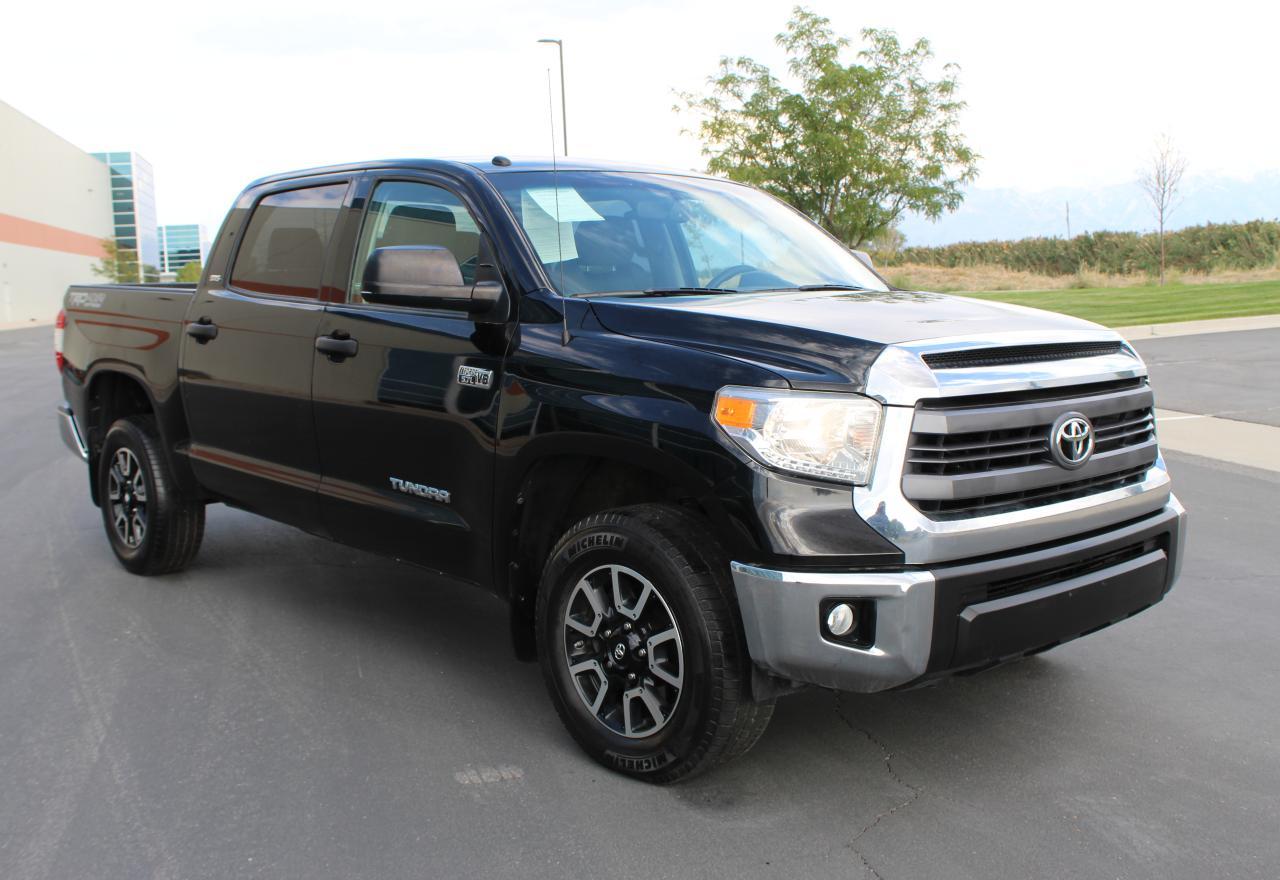 TOYOTA TUNDRA CREWMAX SR5 2014