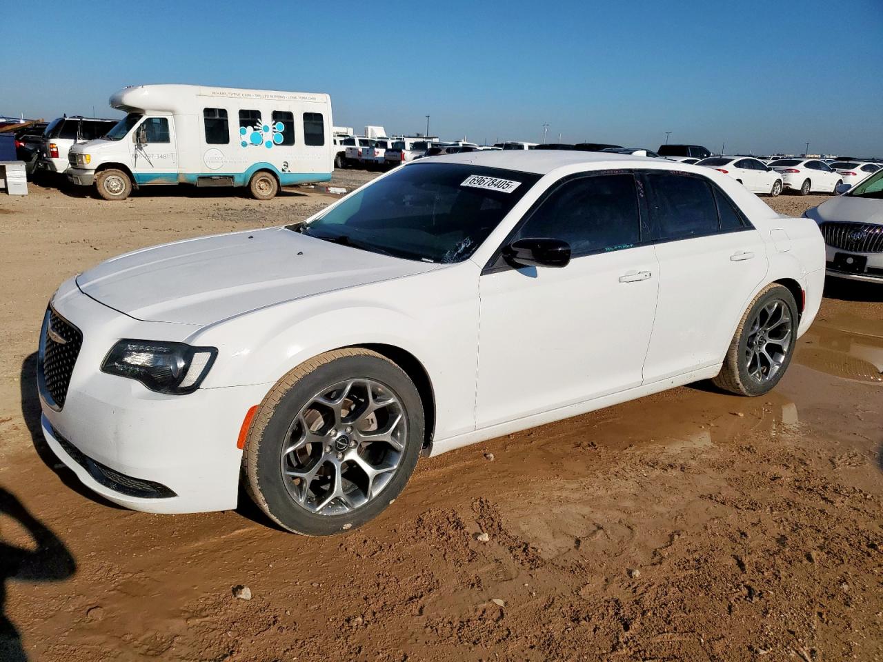 CHRYSLER 300 TOURIN 2018