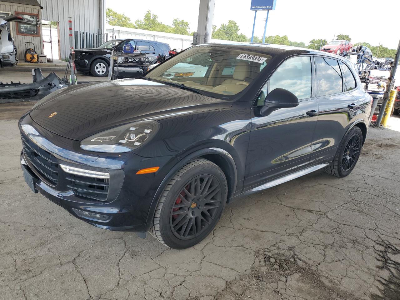 PORSCHE CAYENNE GT 2016
