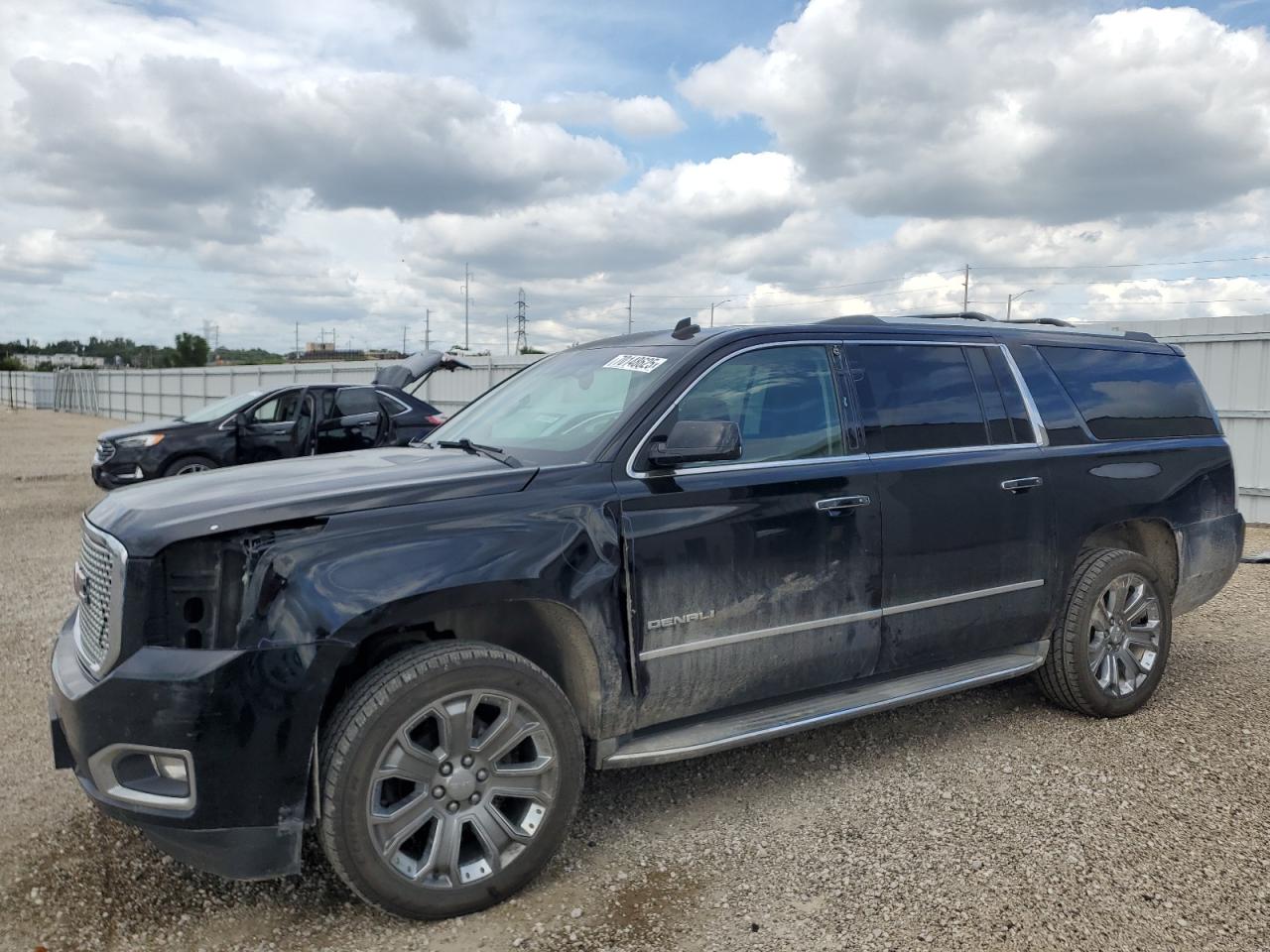 GMC YUKON XL DENALI 2015
