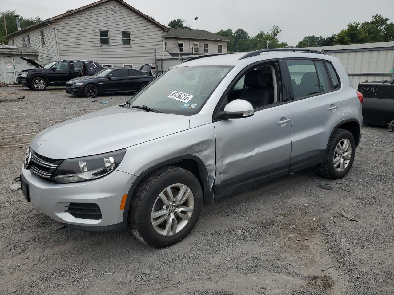 VOLKSWAGEN TIGUAN S 2017
