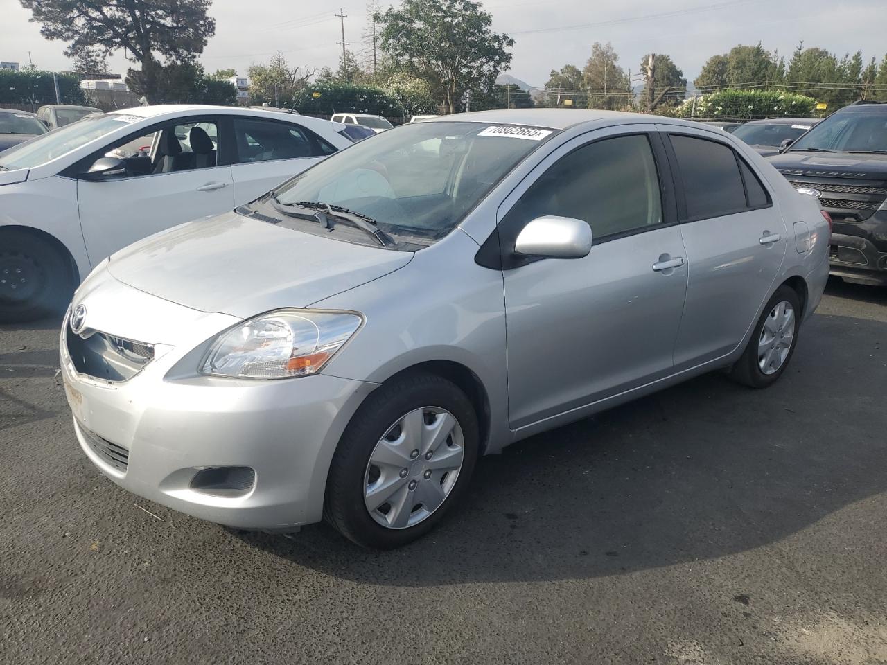 TOYOTA YARIS 2012