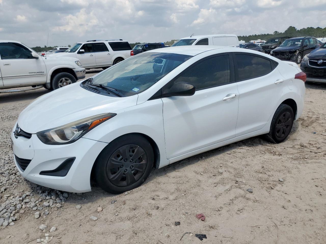 HYUNDAI ELANTRA SE 2016