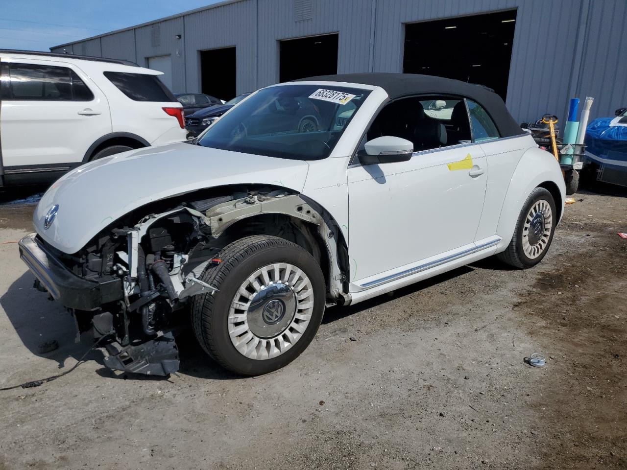 VOLKSWAGEN BEETLE 1.8T 2015