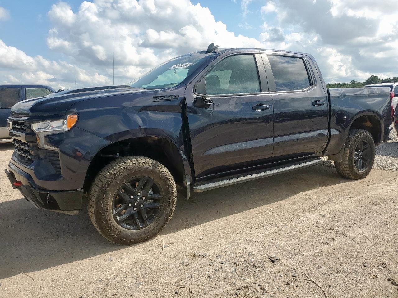 CHEVROLET SILVERADO 2023