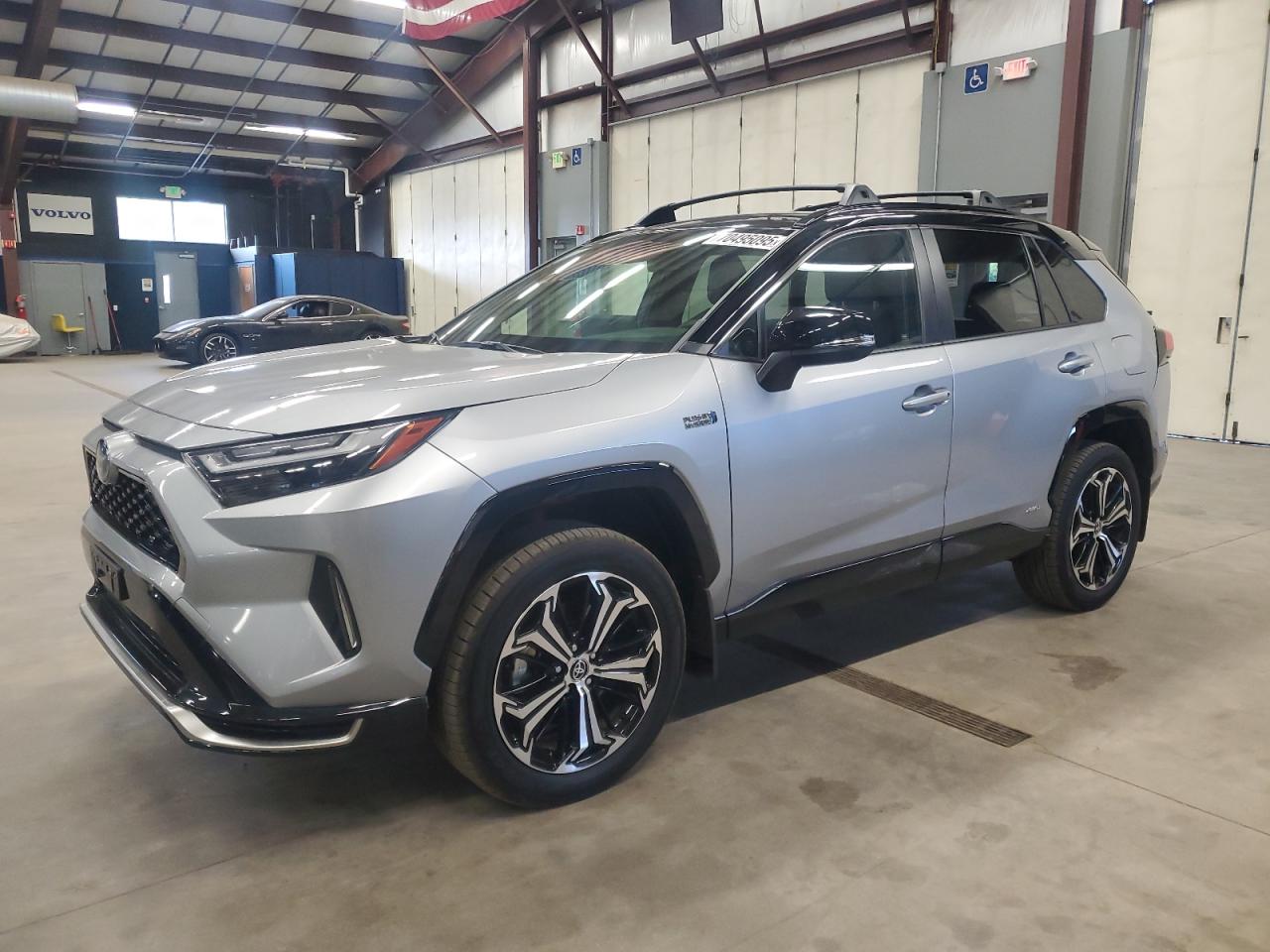 TOYOTA RAV4 PRIME XSE 2024