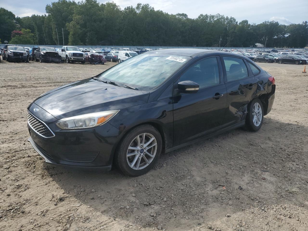 FORD FOCUS SE 2017