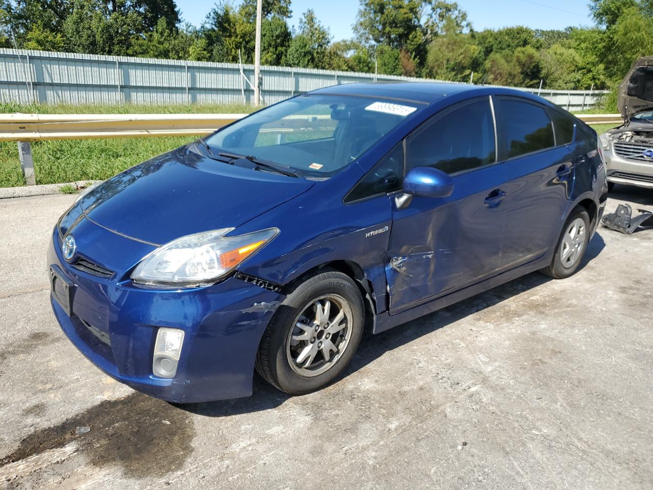 TOYOTA PRIUS 2010