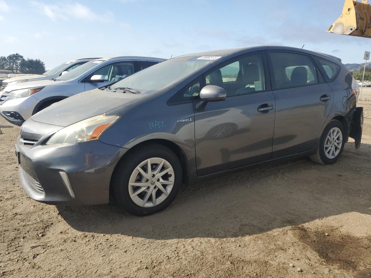 TOYOTA PRIUS V 2013