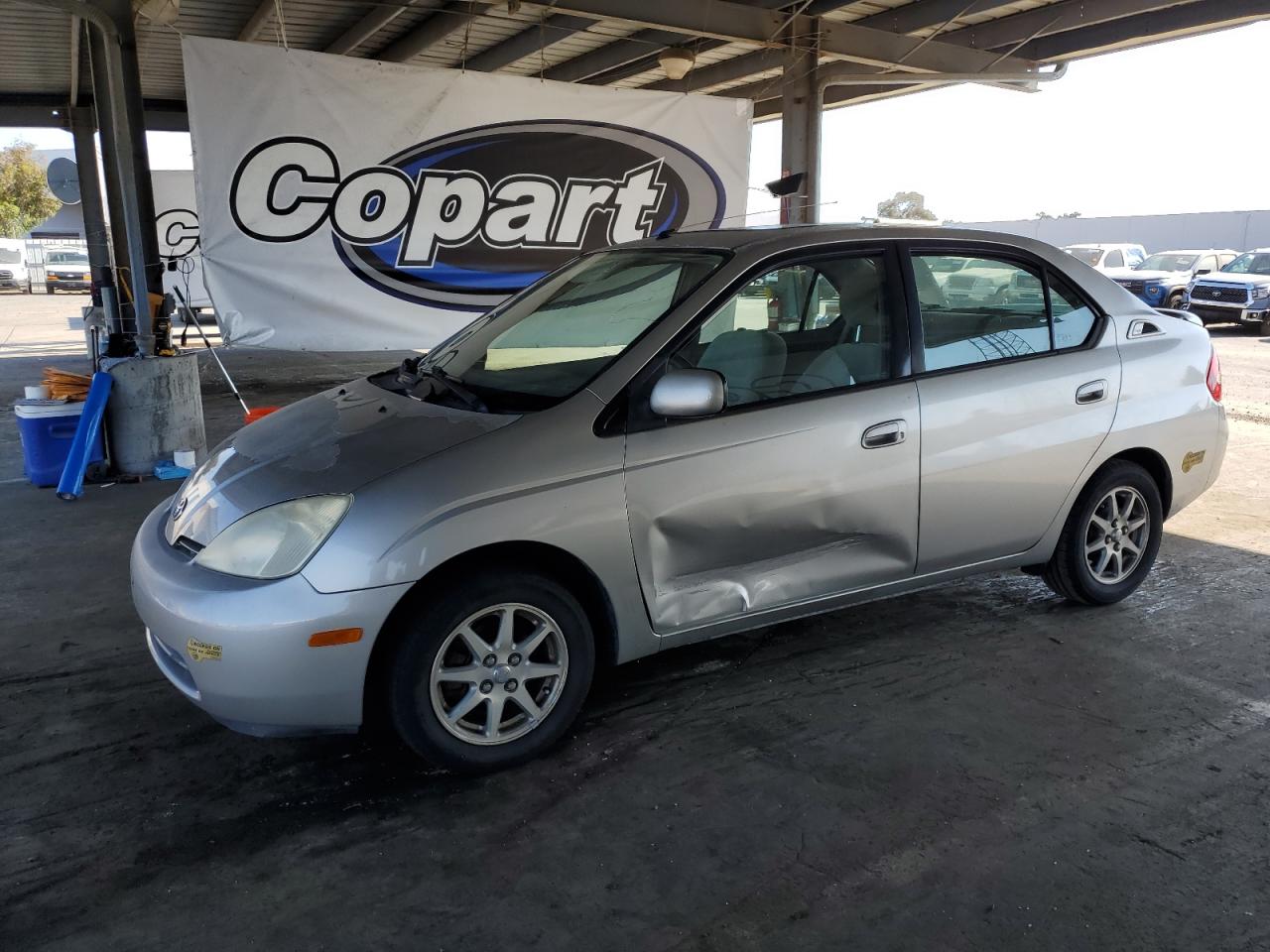 TOYOTA PRIUS 2002