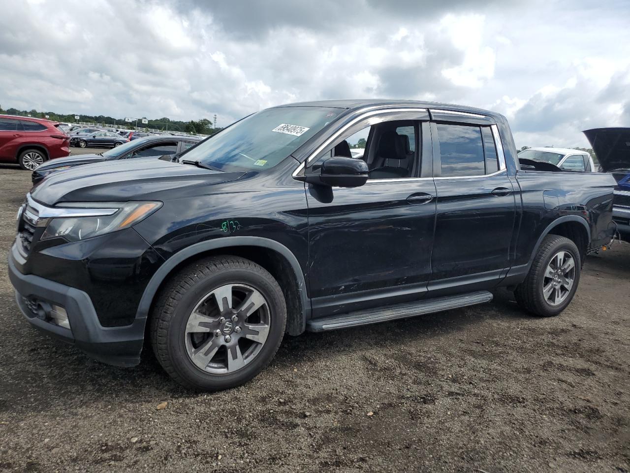 HONDA RIDGELINE 2017