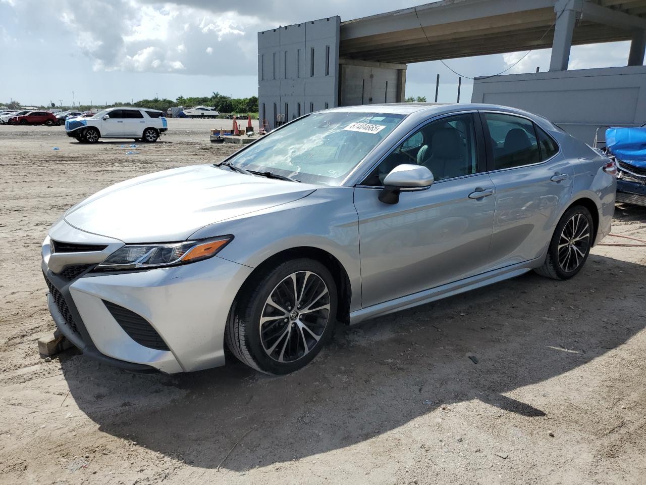 TOYOTA CAMRY SE 2020