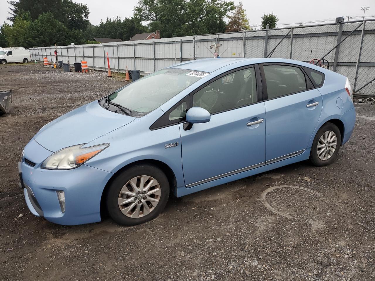 TOYOTA PRIUS PLUG 2014