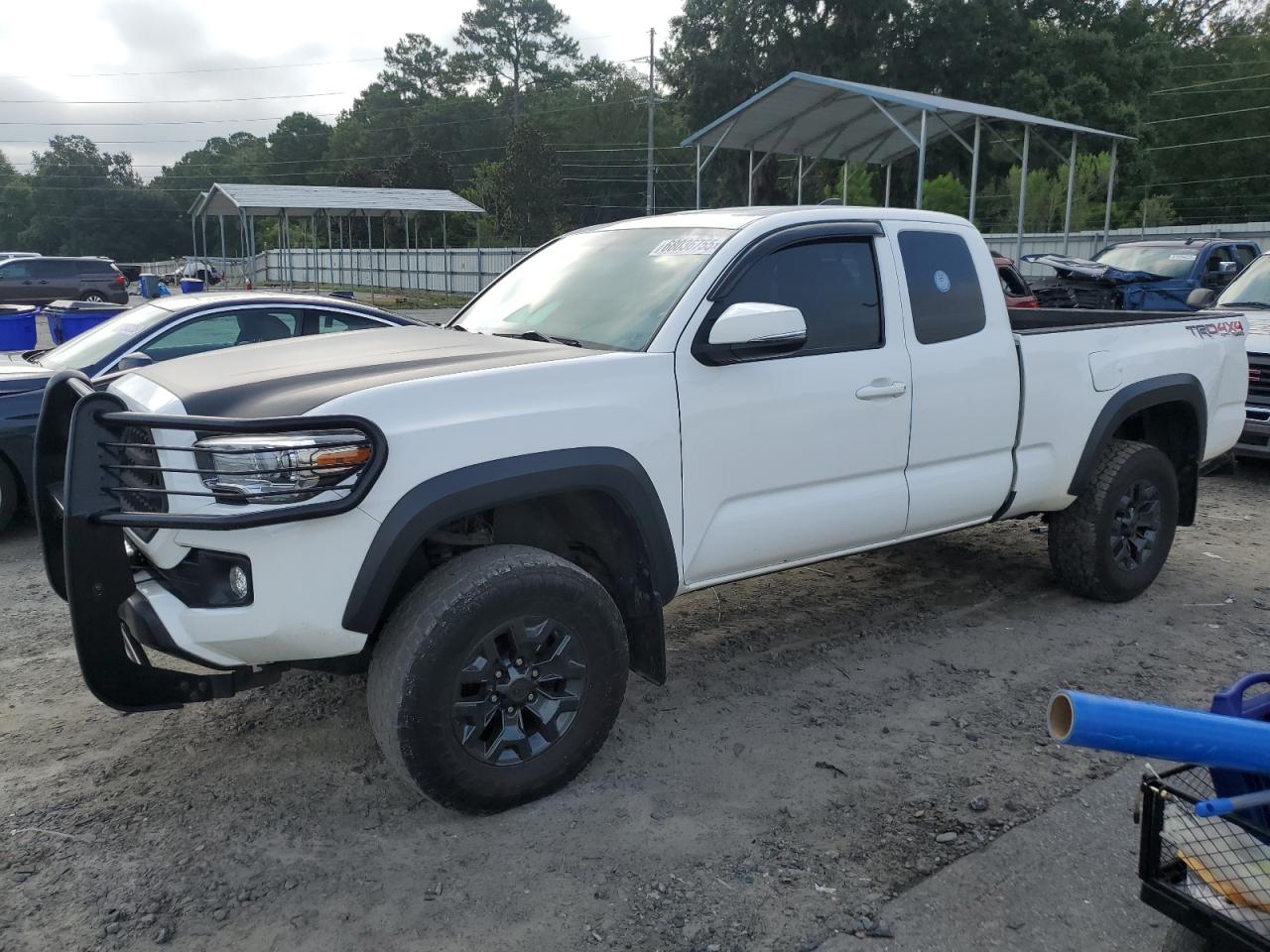 TOYOTA TACOMA ACC 2017
