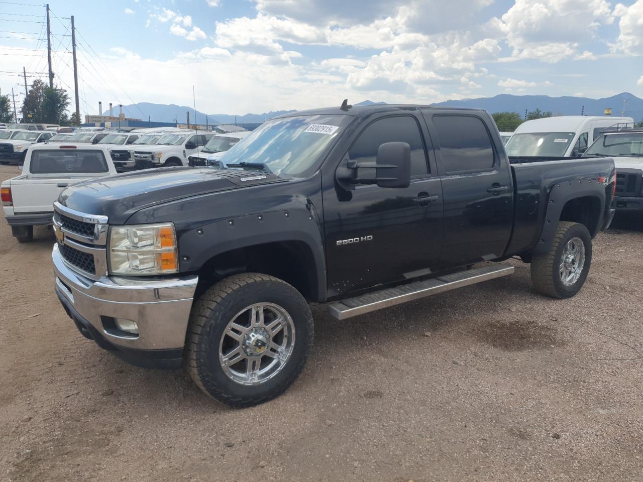 CHEVROLET SILVERADO 2011