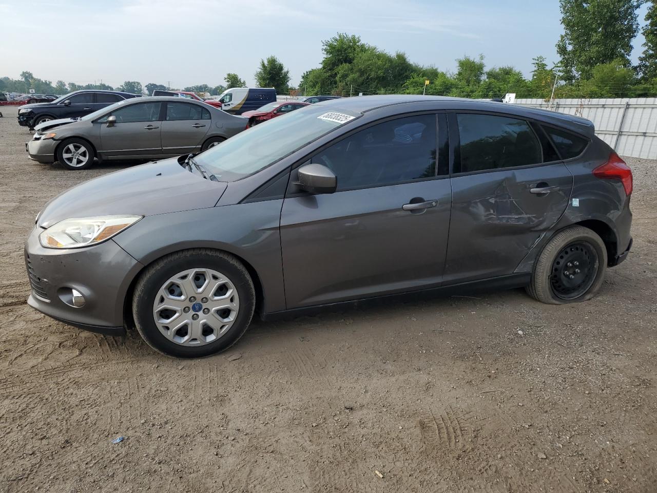 FORD FOCUS SE 2012