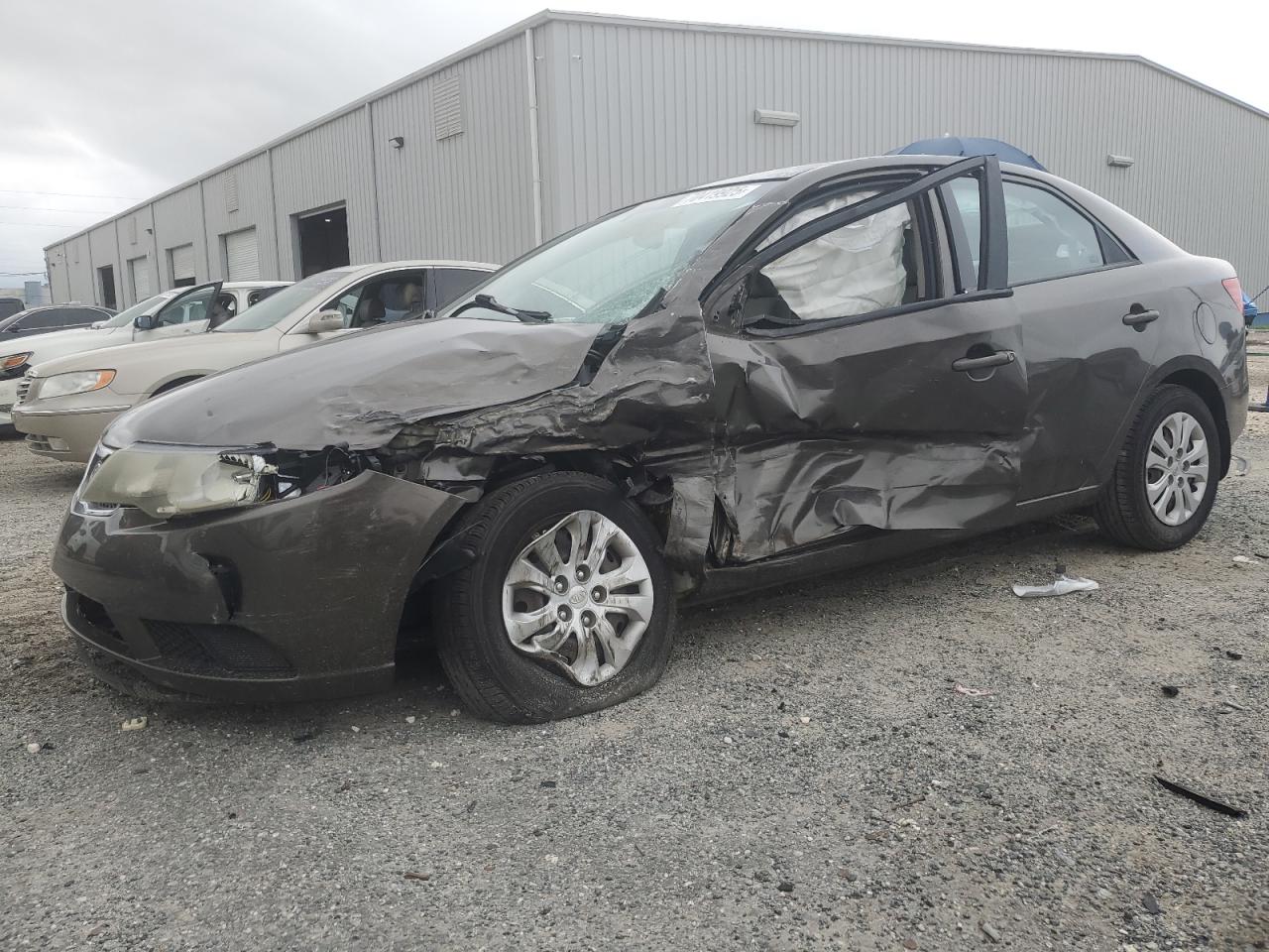 KIA FORTE EX 2010