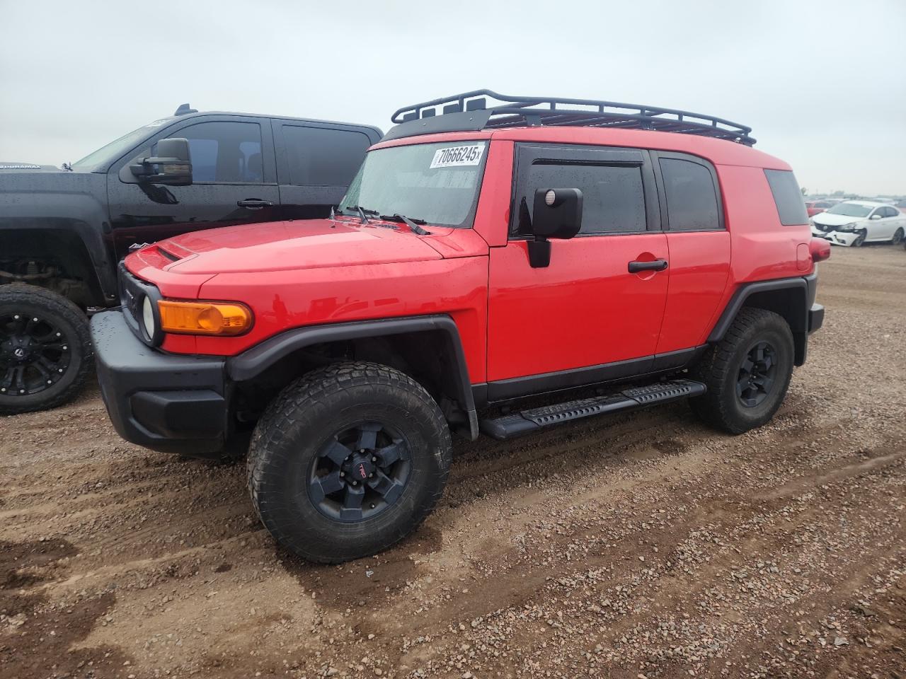 TOYOTA FJ CRUISER 2012