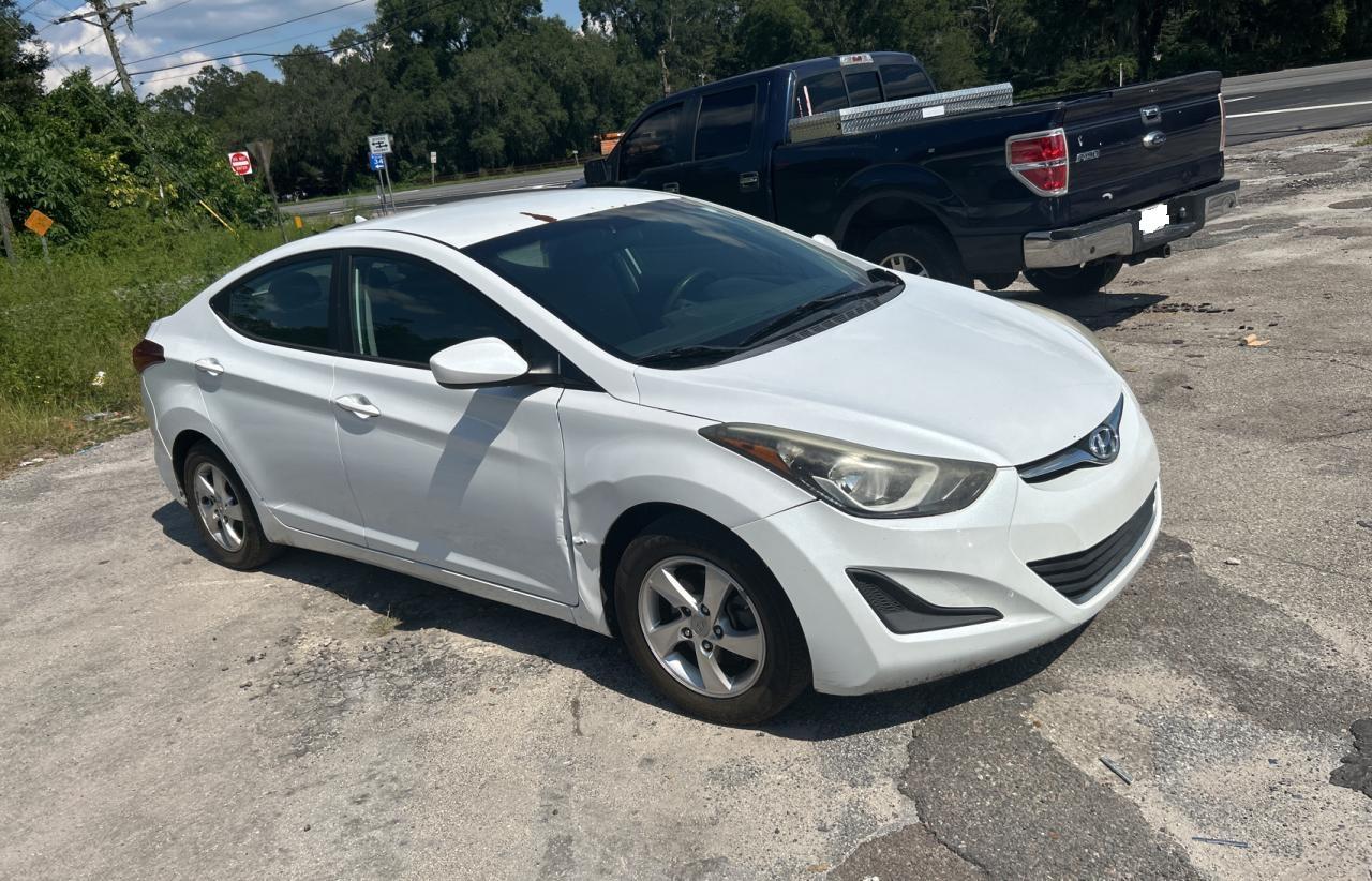 HYUNDAI ELANTRA SE 2015
