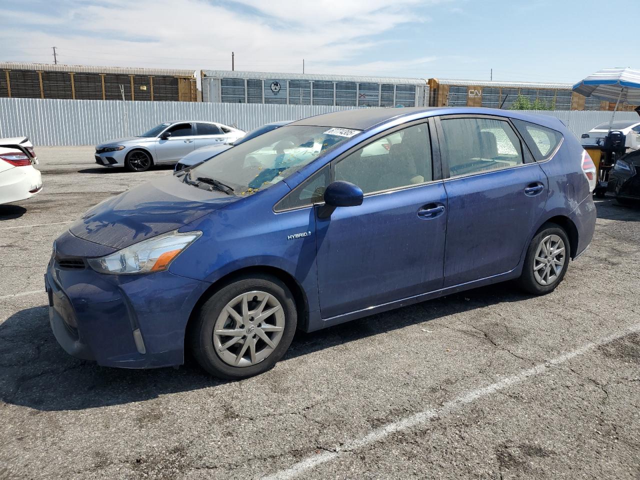TOYOTA PRIUS V 2015