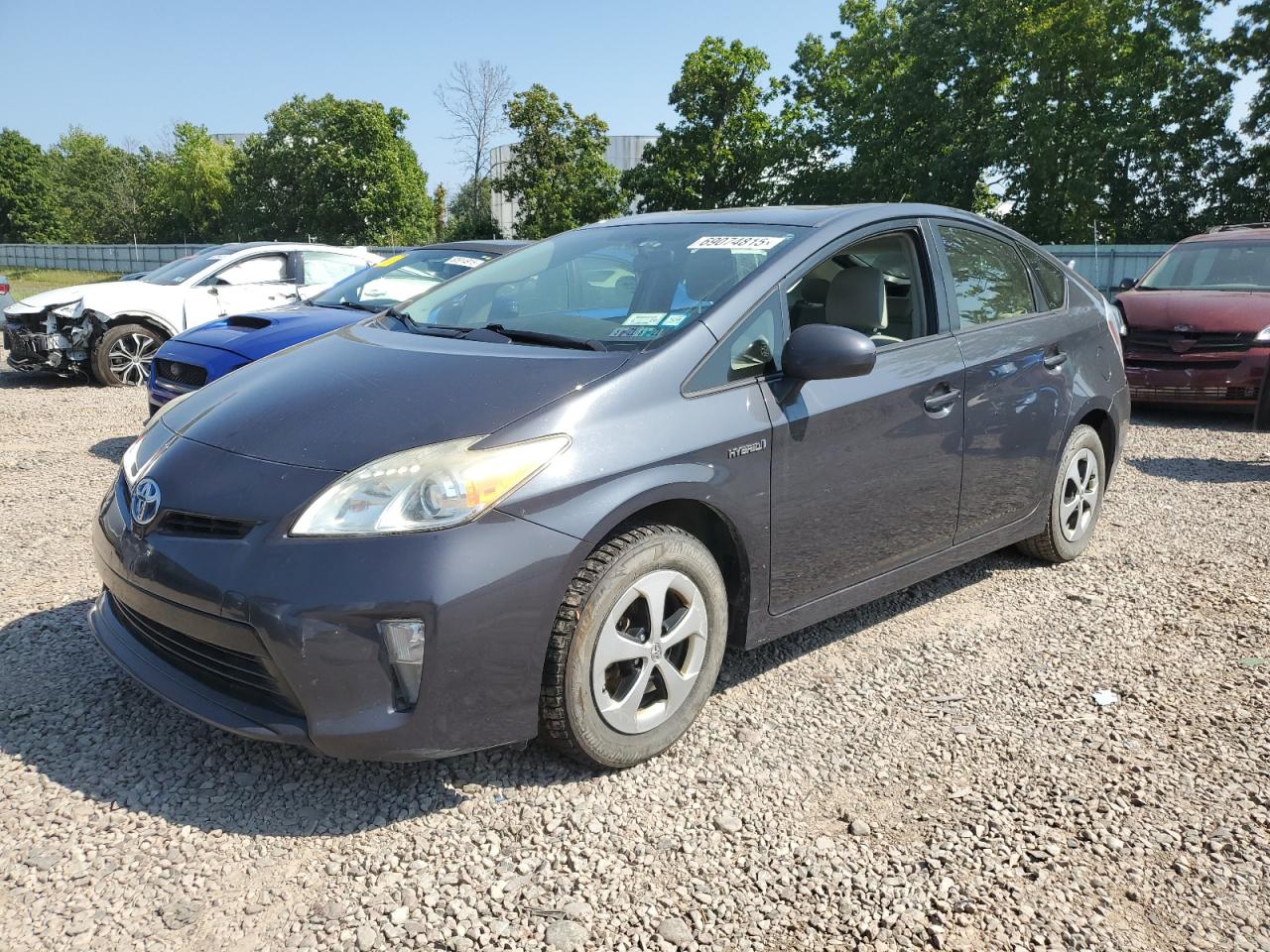 TOYOTA PRIUS 2013