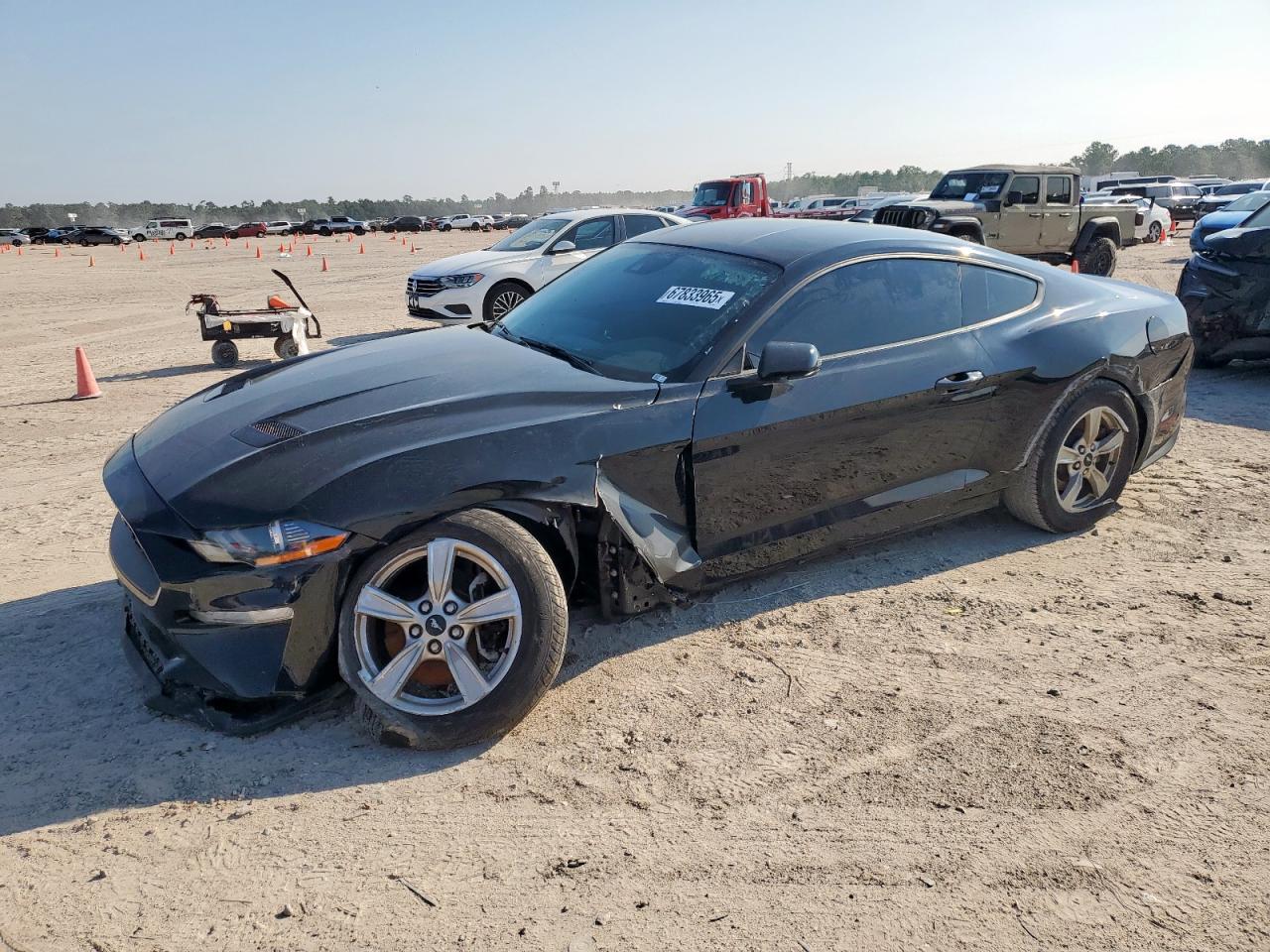 FORD MUSTANG 2023