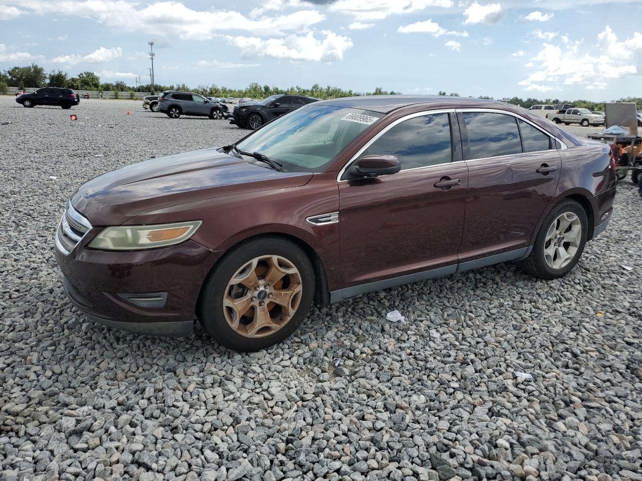 FORD TAURUS SEL 2012