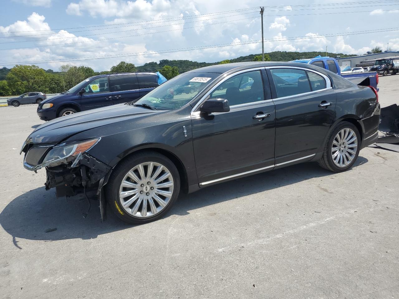 LINCOLN MKS 2013