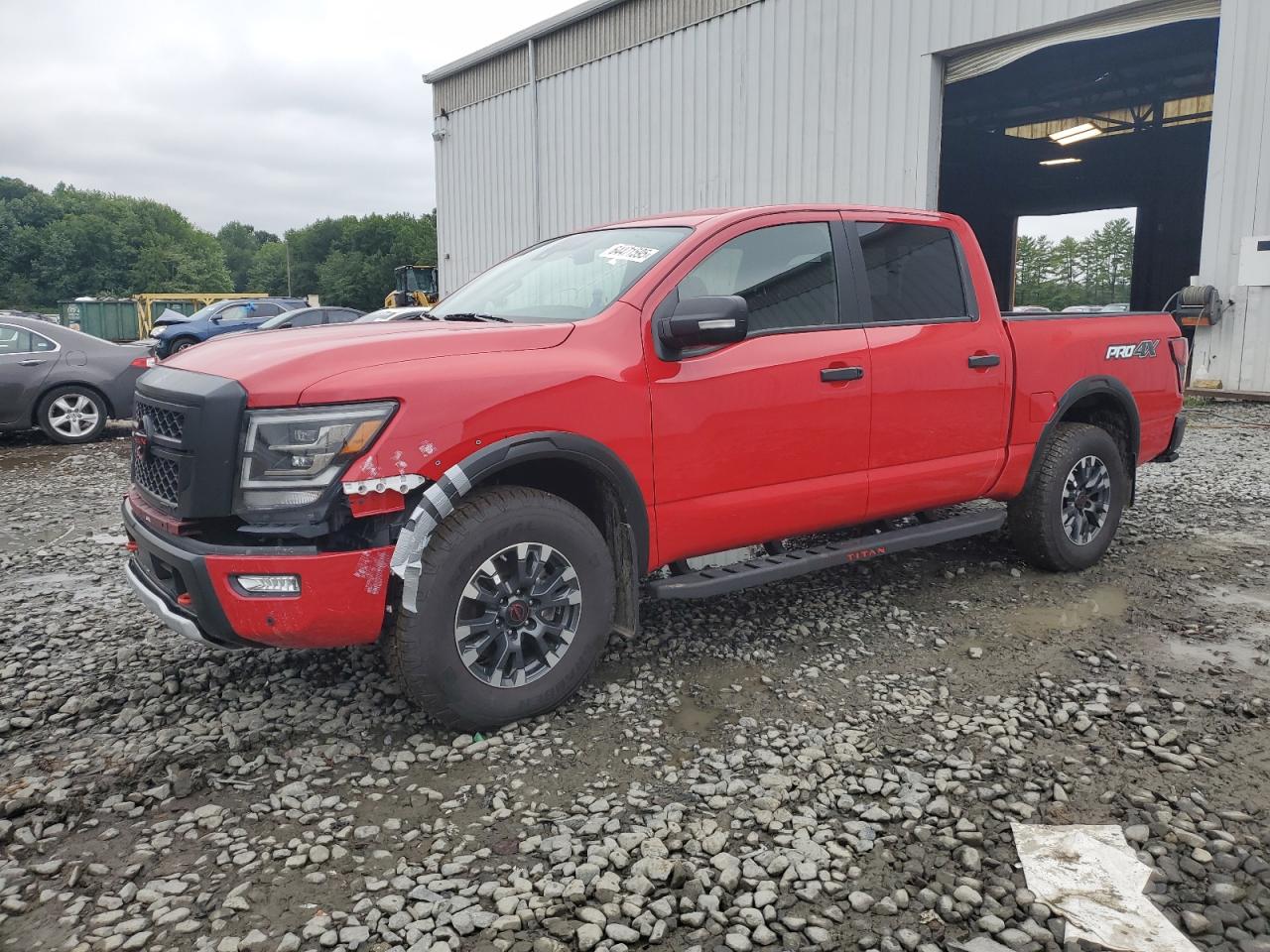 NISSAN TITAN PRO- 2024