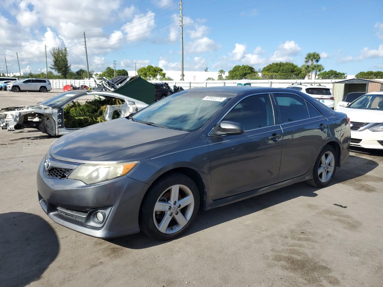 TOYOTA CAMRY L 2014