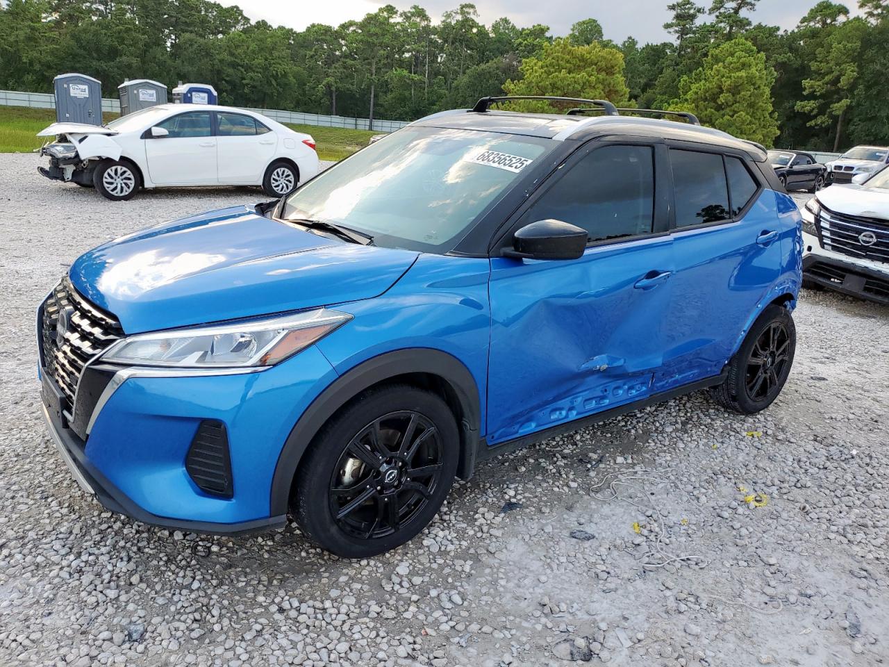 NISSAN KICKS SV 2023