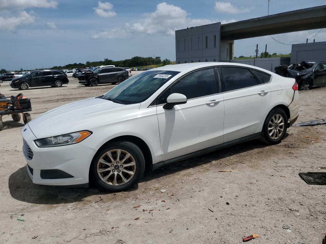 FORD FUSION S 2016