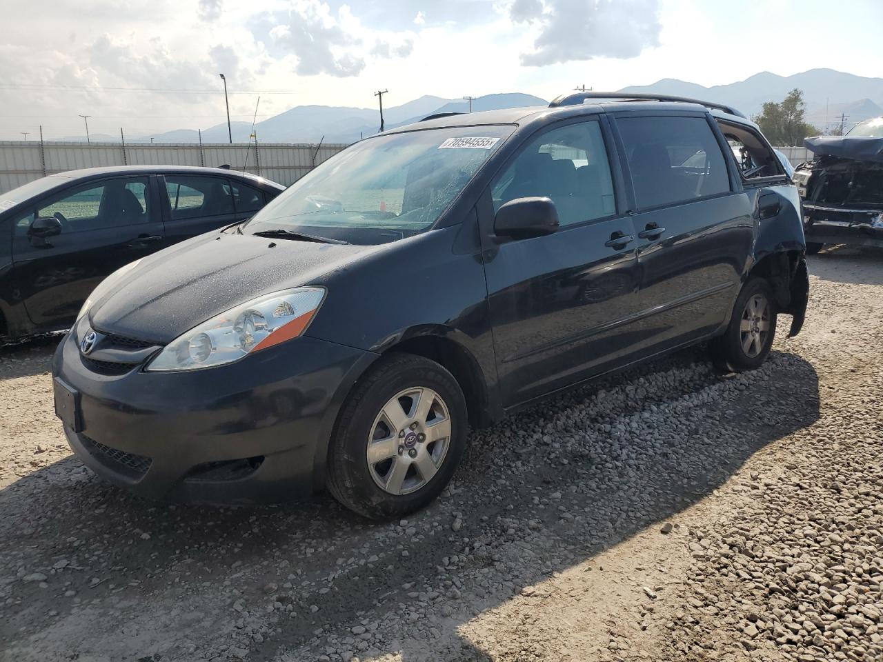 TOYOTA SIENNA 2008