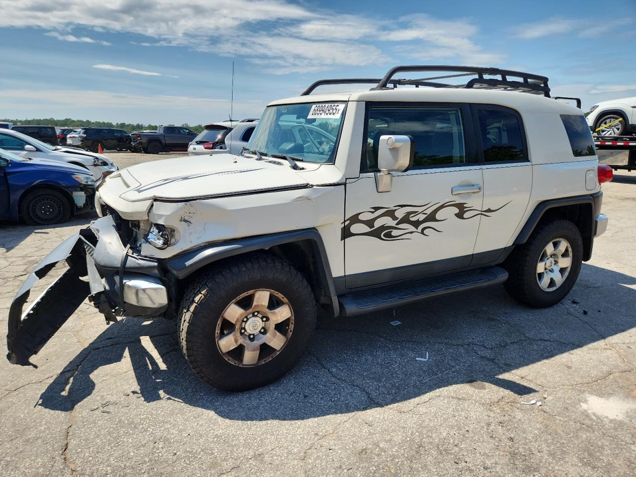 TOYOTA FJ CRUISER 2010