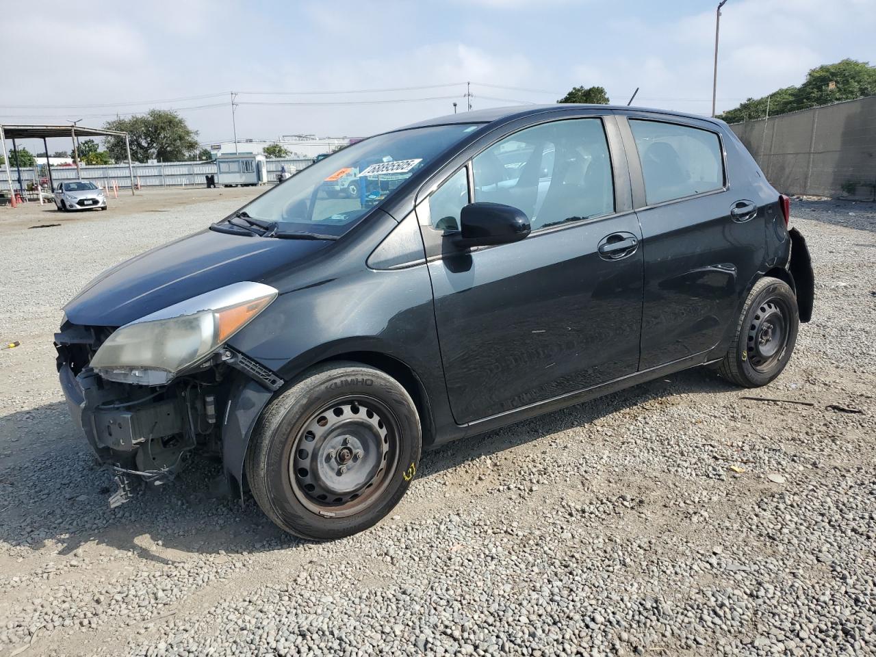TOYOTA YARIS 2015