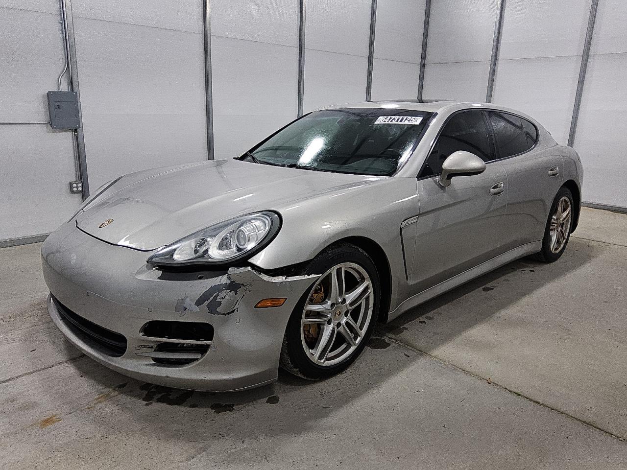 PORSCHE PANAMERA 2 2012