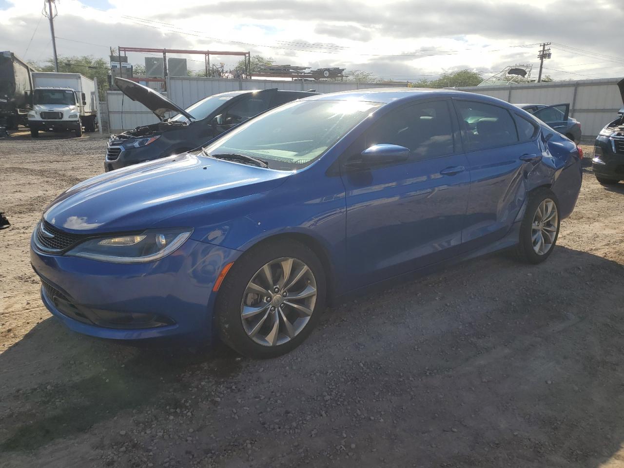 CHRYSLER 200 S 2015