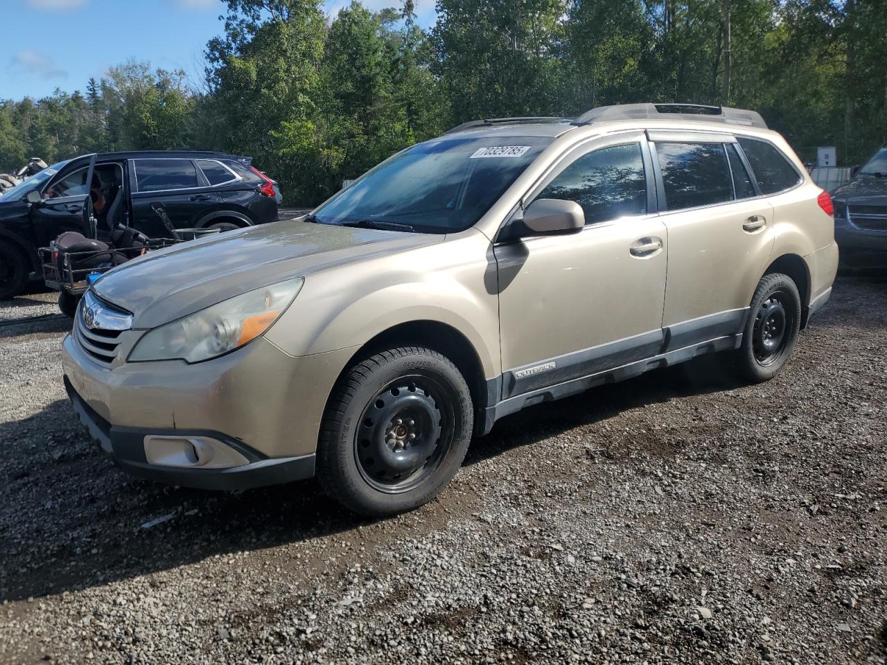 SUBARU OUTBACK 2. 2010